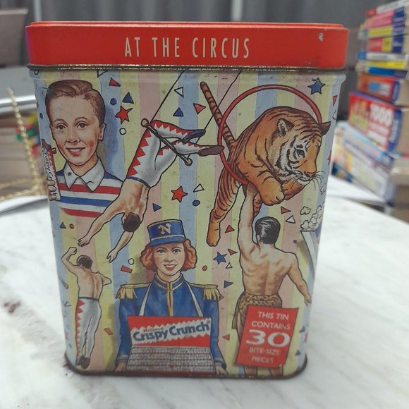 Vintage Neilson Crispy Crunch at the Circus Candy Tin - Picture 2 of 9